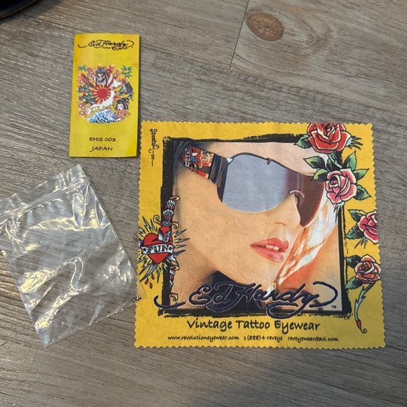 Ed Hardy Sunglasses (EHS003 Japan)